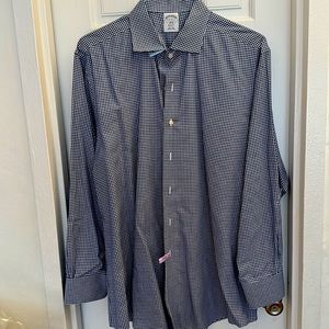 Brooks Brothers regular cuff dress shirt 17 34/35 100% Cotton